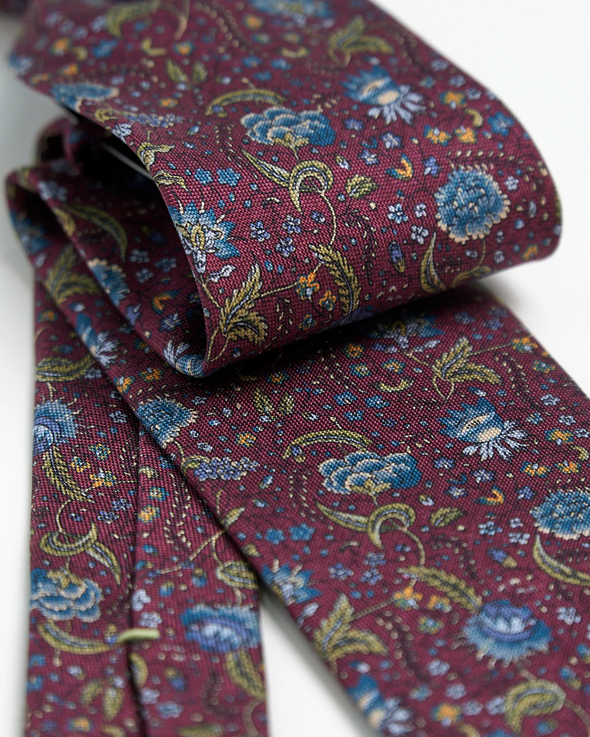 Silk Floral Arrangement Necktie - Image 2