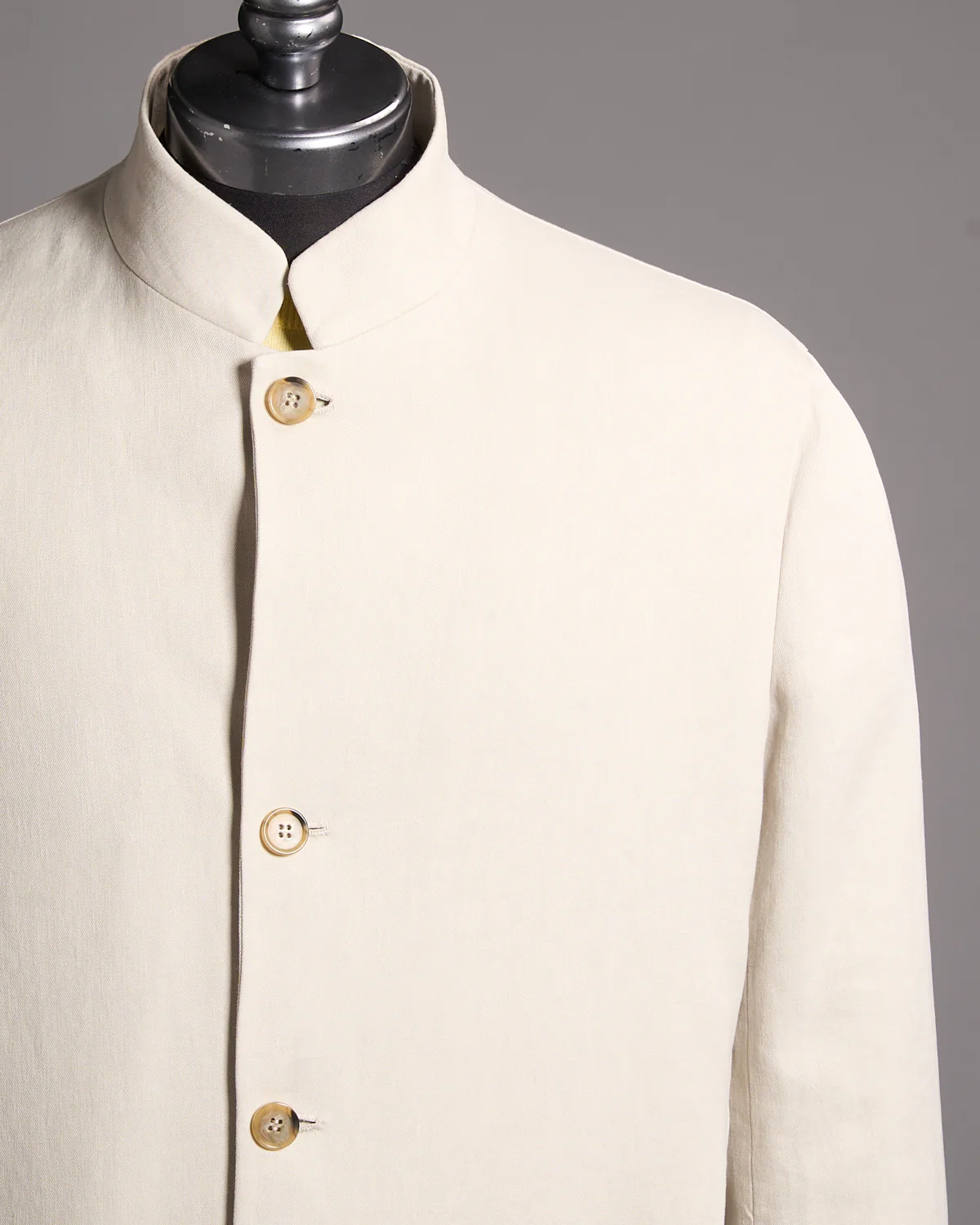 Amalfi Solbiati Linen Liquid Linen Jacket - Image 2