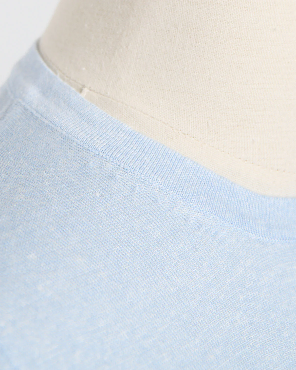Linen & Cotton Fine Knit T-Shirt - Image 7