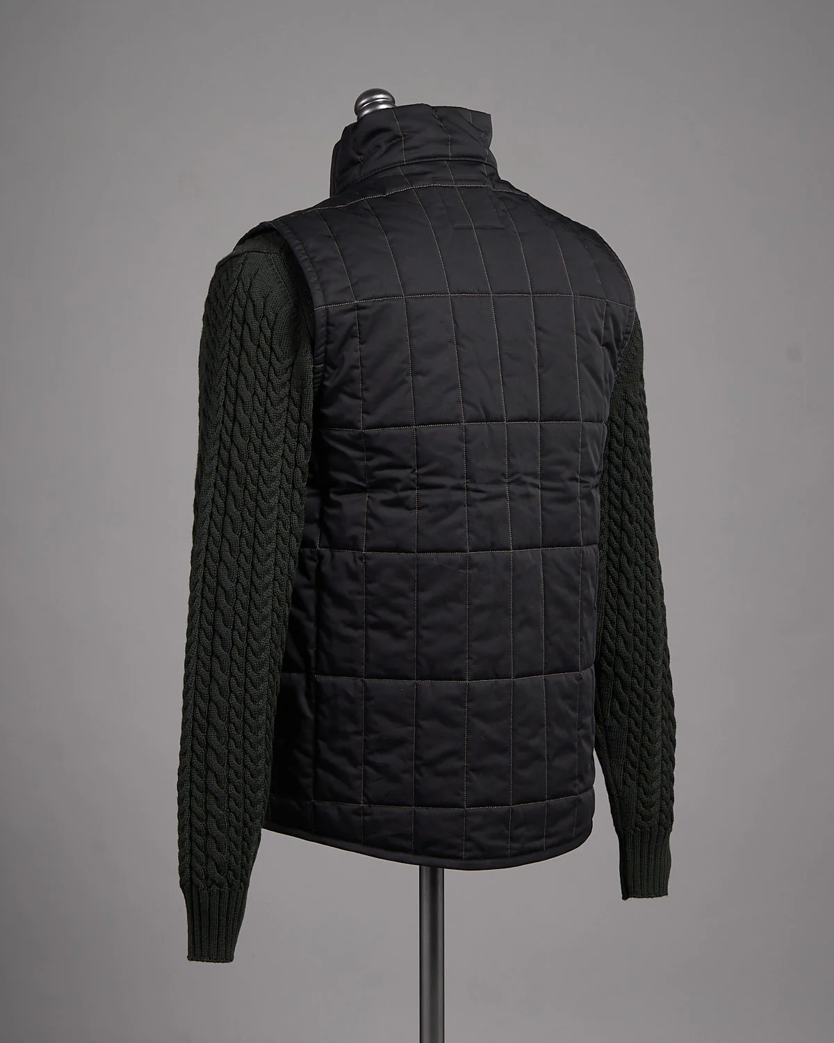 Rectangle Quilt Brisbane Moss Cotton 100G Wadded High Neck Vest - Image 3
