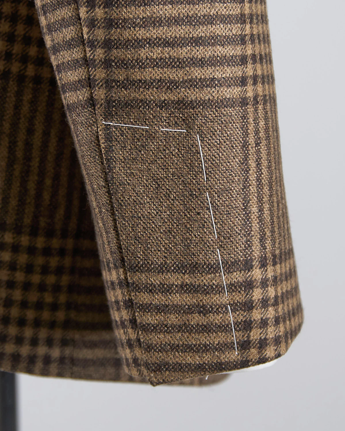 Camel Wool Glencheck Suit - Image 6