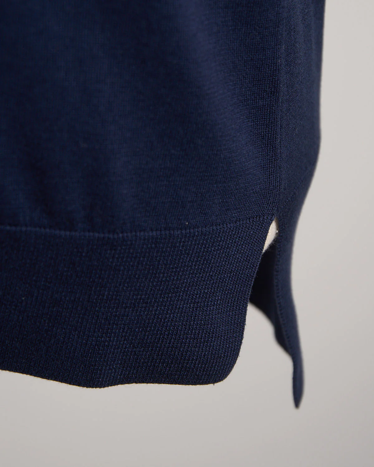 18 Gauge Smooth Hammer Shoulder Polo - Image 5