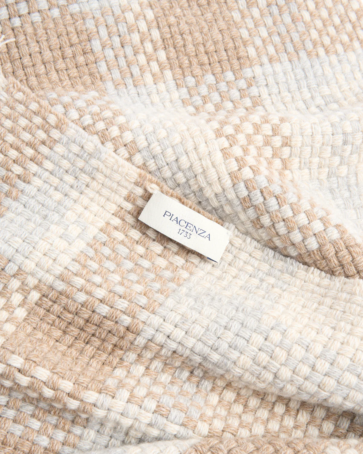 Wool & Cashmere Chunky Oversized Scarf - Image 3